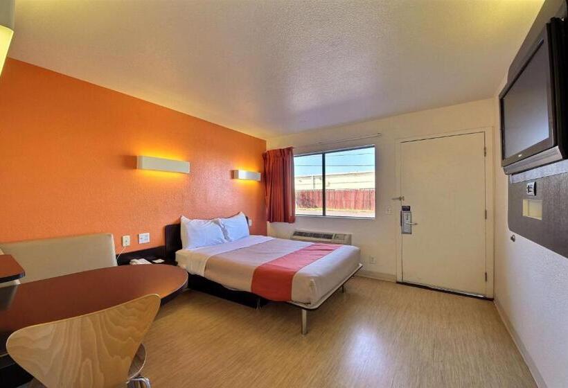 スタンダードルーム, Motel 6laredo, Tx  South