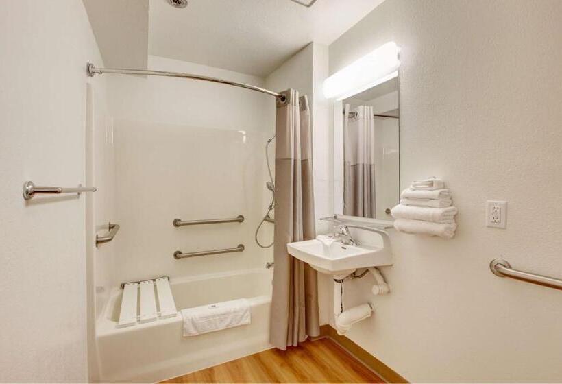 장애인을 위한 스탠다드 룸, Motel 6westminster, Ca  North