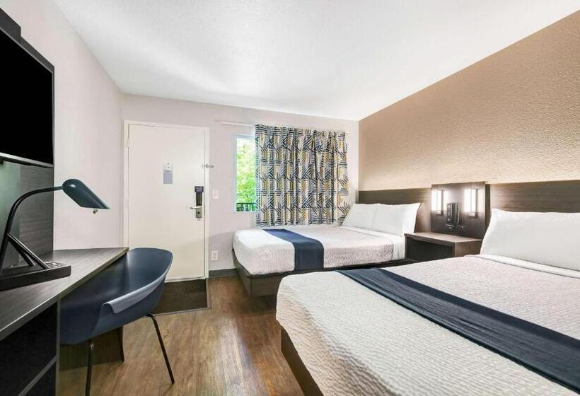 Четырехместный Номер Deluxe, Motel 6issaquah, Wa  Seattle  East