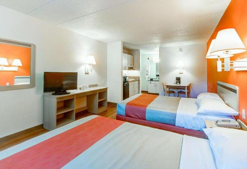 Четырехместный Номер Стандарт, Motel 6norfolk, Va