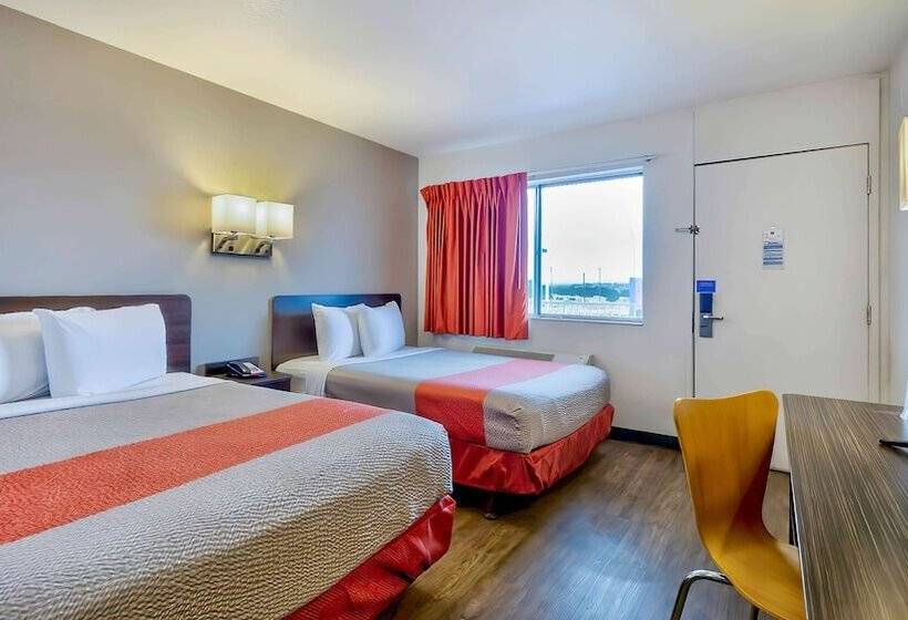 Номер Стандарт 2 Двуспальные Кровати, Motel 6santa Rosa, Nm