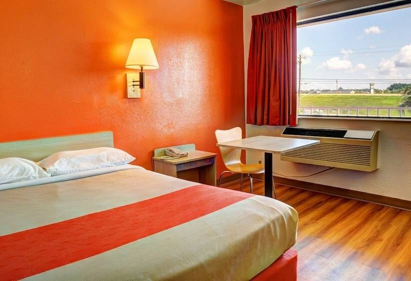 חדר דלוקס, Motel 6slidell, La  New Orleans
