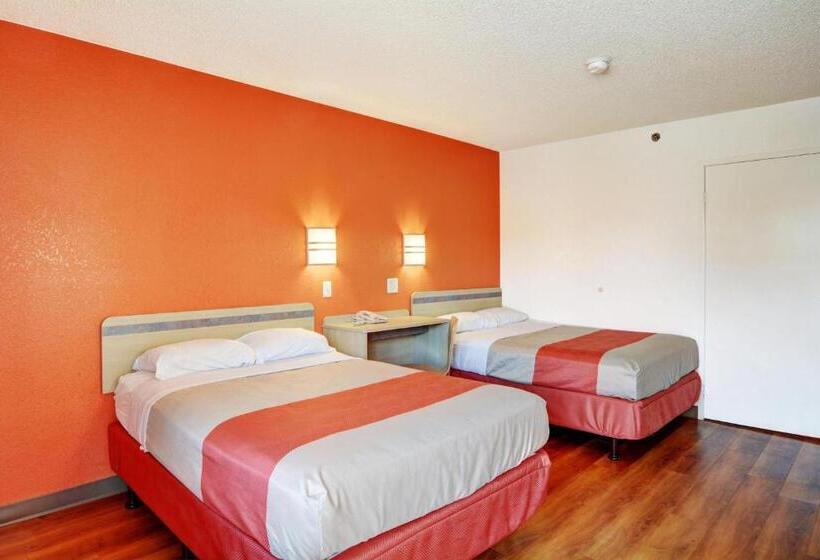 4인용 스탠다드 룸, Motel 6wethersfield, Ct  Hartford
