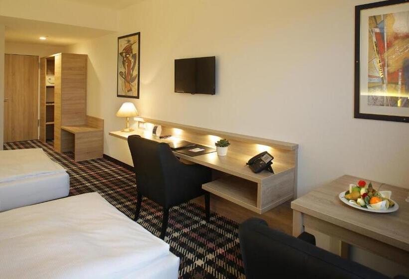 اتاق راحتی, Premotel