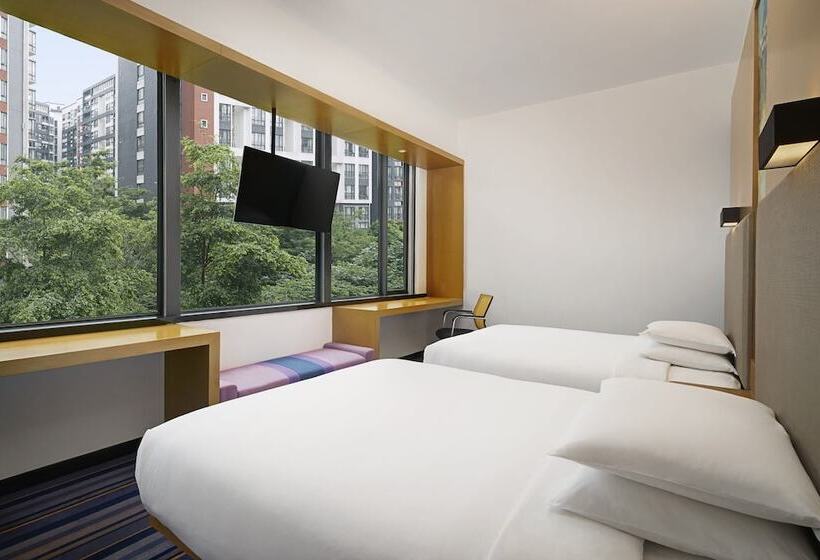 带2个双人床的标准工作室, Aloft Guangzhou University Park