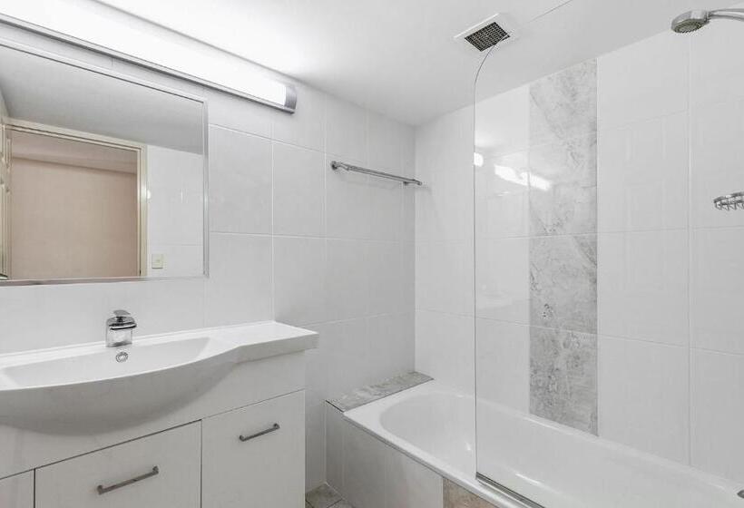 Апартаменты Superior 3 Спальни, White Crest Apartments