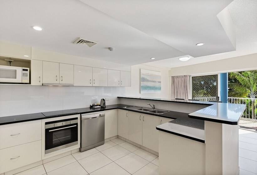 Апартаменты Superior 3 Спальни, White Crest Apartments
