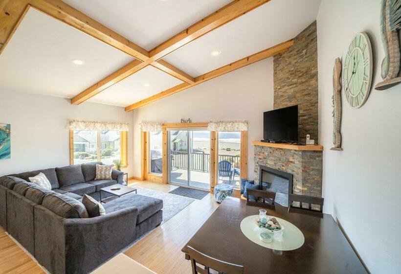 Апартаменты 3 Спальни, Sea Bunkhouse