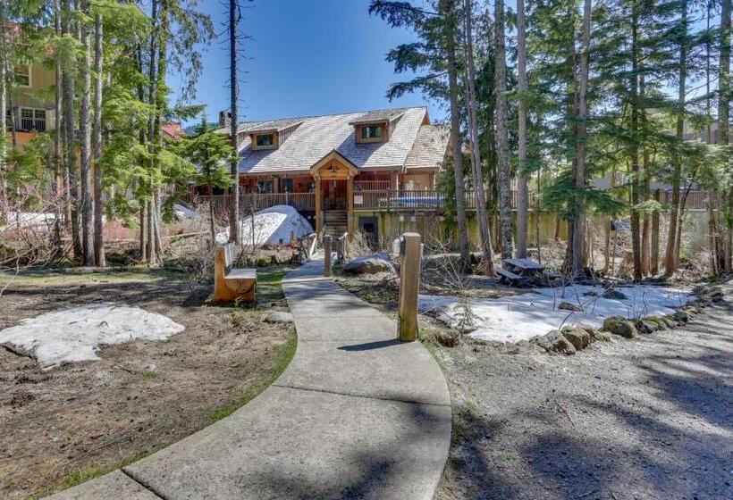 Апартаменты 2 Спальни, The Chefs Chalet At Collins Lake