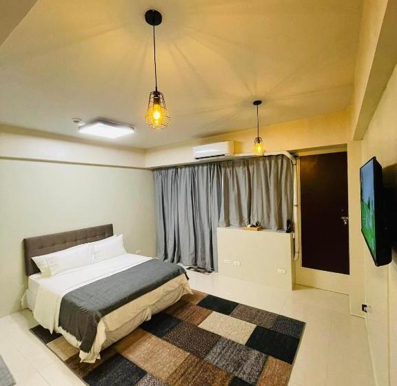 스탠다드 발코니 스튜디오, One Palm Tree Villas Short Walk Via Runway Manila Naia T3