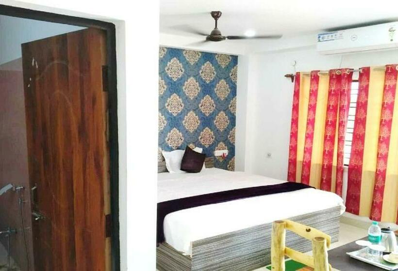 Номер Deluxe, Staymaker Gharana Resort