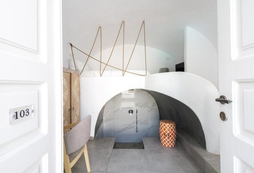 اتاق لوکس, The Museum Project Oia