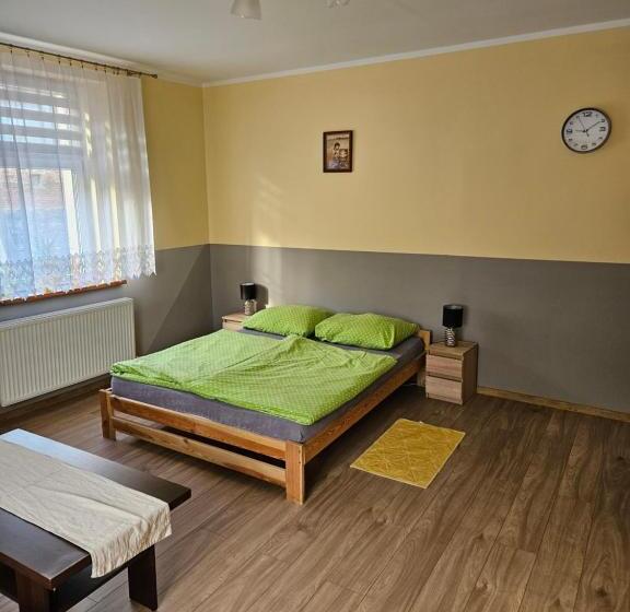スタンダード４人部屋, Gościniec W Starym Młynie