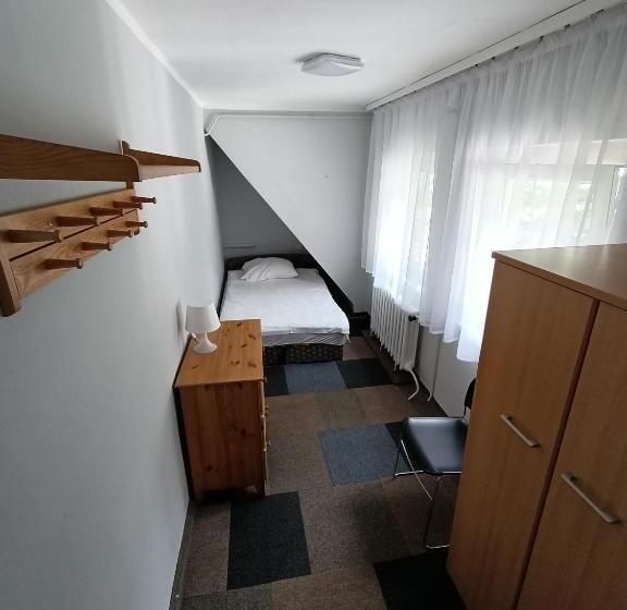 Quarto Economy Individual, Ośrodek Wypoczynkowy Nad Wodospadem