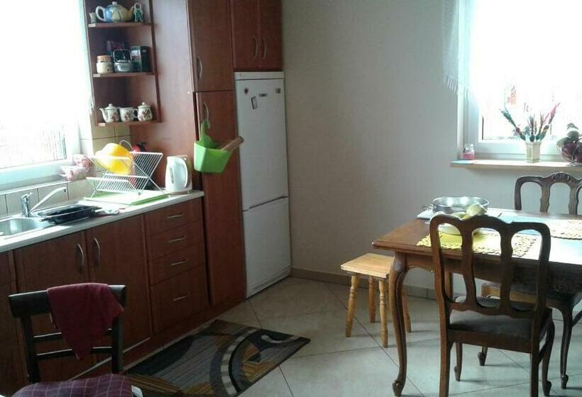 Шале 1 Спальня, Uroczysko Ostoja