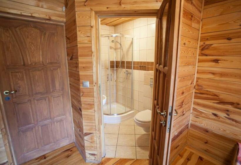 Quarto Estandar com Sacada, Wiejski Zakątek Nad Wigrami