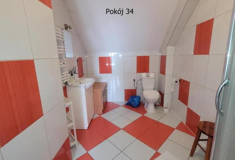 Четырехместный Номер Стандарт, Pod Dębem
