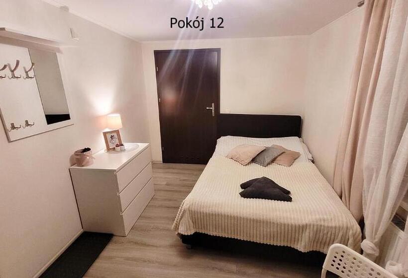 Номер Стандарт, Pod Dębem