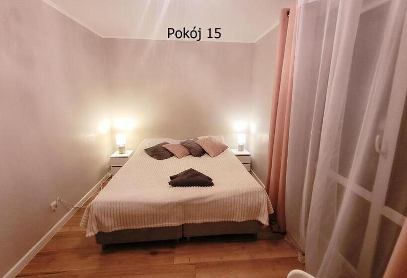 Номер Стандарт, Pod Dębem