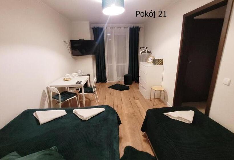 Трехместный Номер Стандарт с Балконом, Pod Dębem