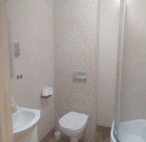 Quarto Familiar, Pustelnia Wodza