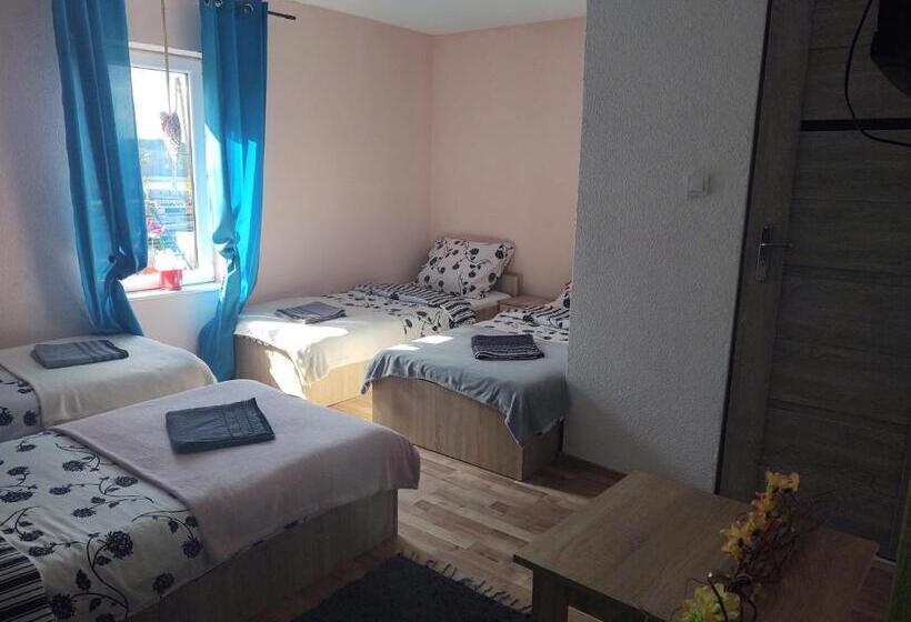 Трехместный Номер Комфорт, Gościniec Mariola