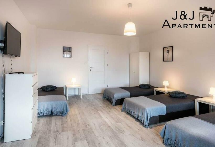 Четырехместный Номер Стандарт, J&j Apartments łazienna 30 Pokoje Na Wynajem