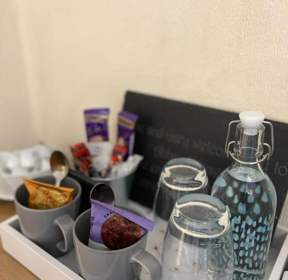 Номер Стандарт, Abbey House B & B