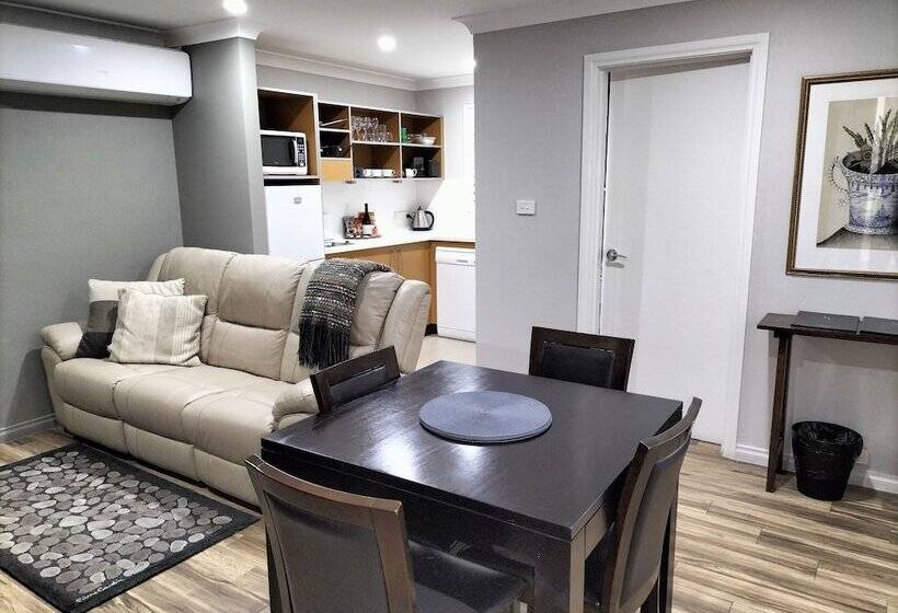 Family Suite, De Russie Boutique