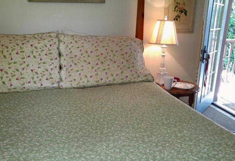 스탠다드 자쿠지 룸, Hidden Springs Bed And Breakfast