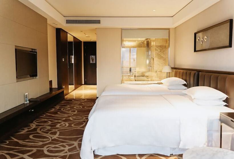 Номер Стандарт 2 Двуспальные Кровати, Four Points By Sheraton Qingdao, West Coast