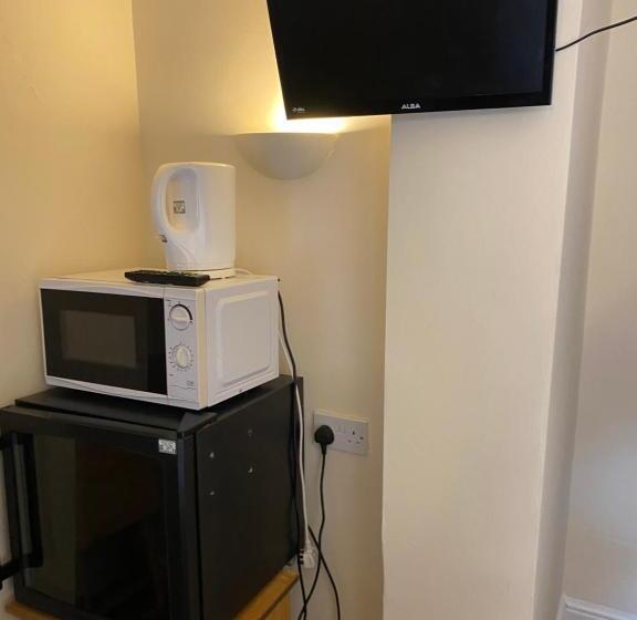 اتاق استاندارد یک نفره, Clarendon Lodge   Accommodation Only