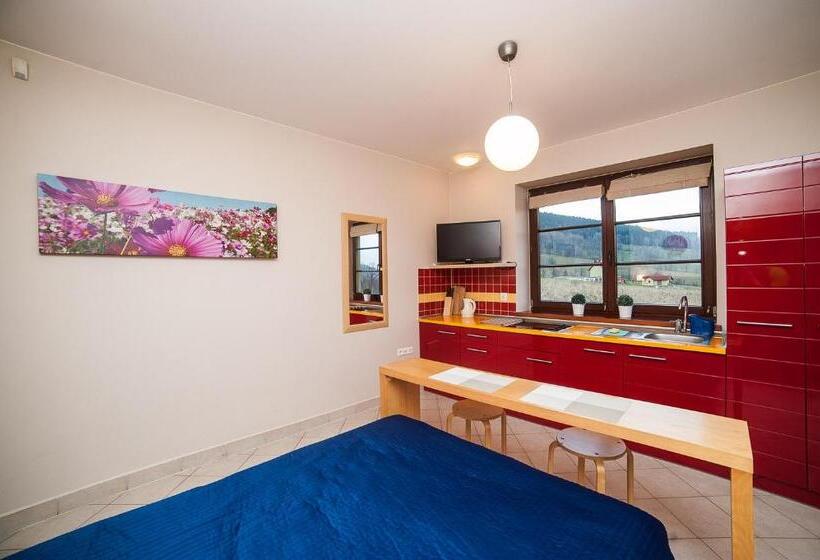 Семейное Студио, Apartamenty Dom Na Wzgórzu Gardenia