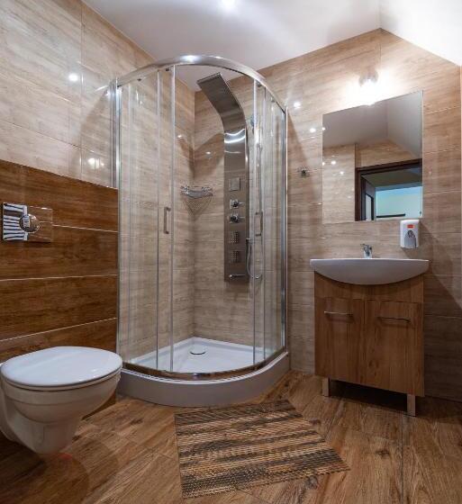 Номер Deluxe, Apartamenty I Pokoje W Willi Na Ubocy