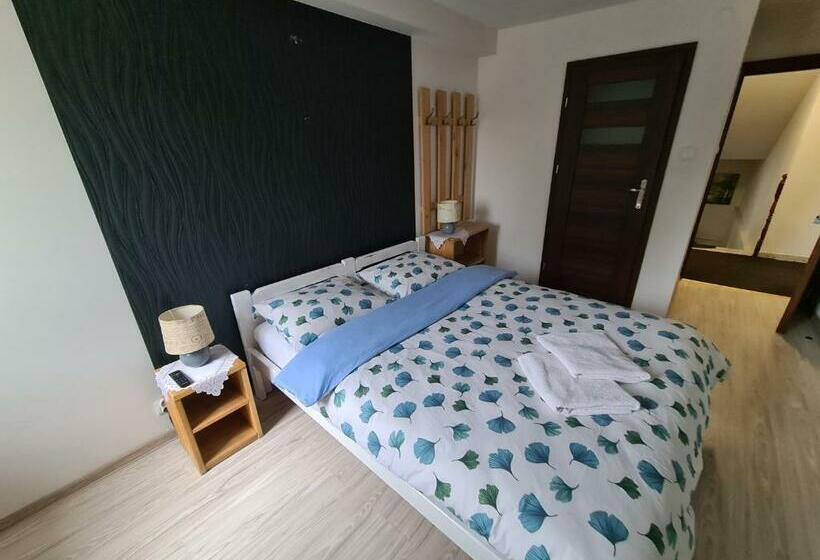 スタンダードルーム, Motel I Restauracja Pod Basztą