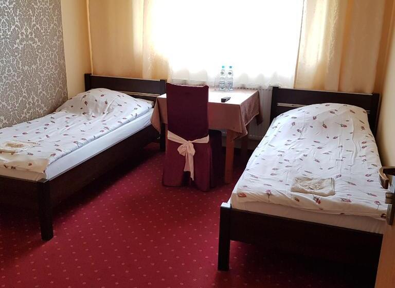 Quarto Estandar, Kamionki
