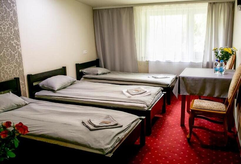 Quarto Basic, Kamionki