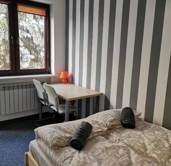 Номер Deluxe с Балконом, For Rest Hostel