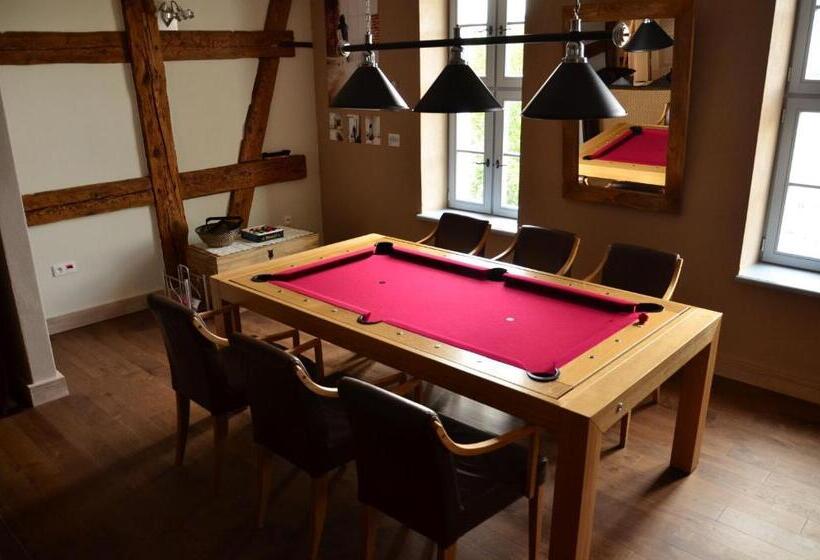 Apartamento 2 Dormitórios, Centrum Konferencyjne Zamek