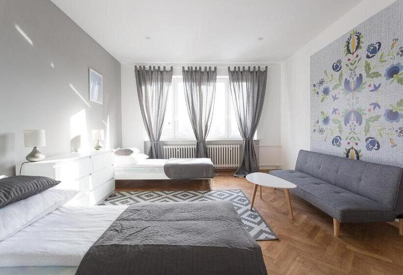 Номер Стандарт Совместная Ванная, Hostel Zakątek Ulica Grunwaldzka