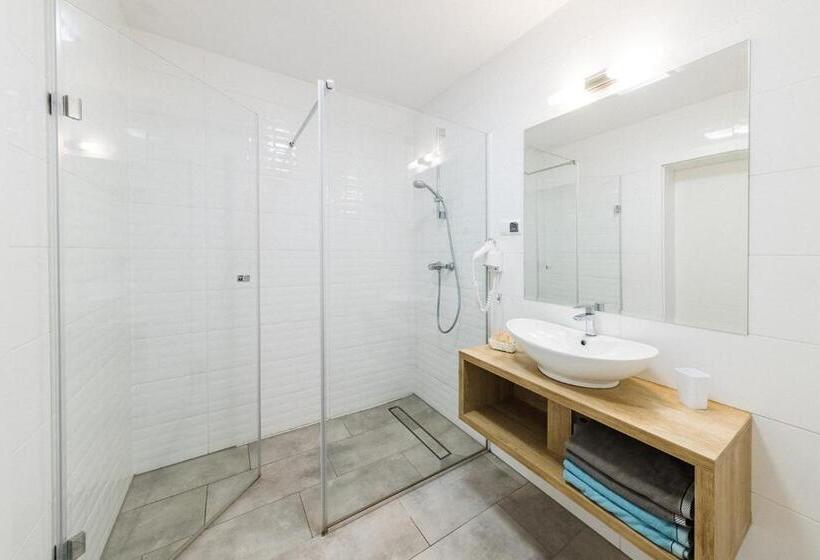 Семейное Студио, Apartamenty Bałtyckie   Grand Baltic   Wifi, Klimatyzacja, Sala Zabaw, Taras Wypoczynkowy, Centrum U