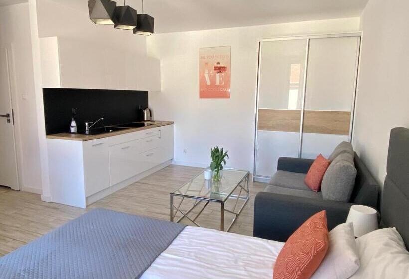 Студия Стандарт, Apartamenty Bałtyckie   Grand Baltic   Wifi, Klimatyzacja, Sala Zabaw, Taras Wypoczynkowy, Centrum U