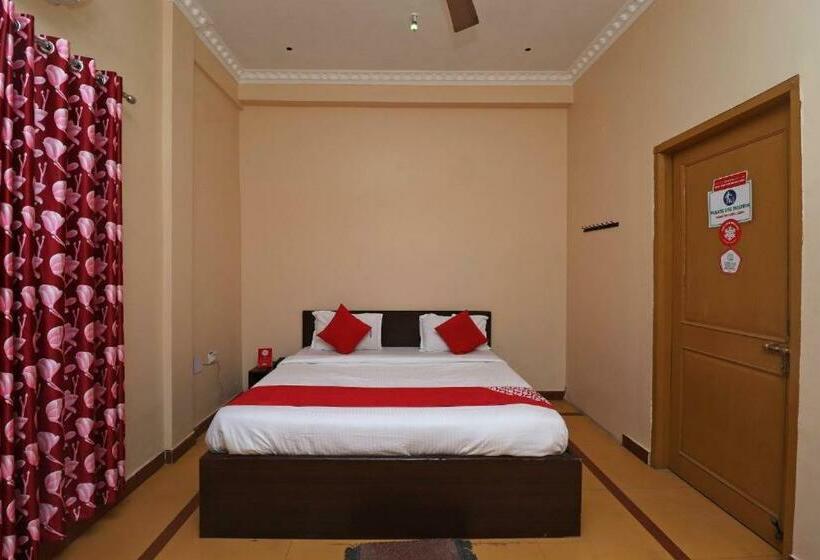 Трехместный Номер Классика, Oyo Flagship 80747 Bijaya Homes