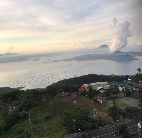 Standard studio with lake view, A&b Condo At Smdc Wind Residences Tagaytay