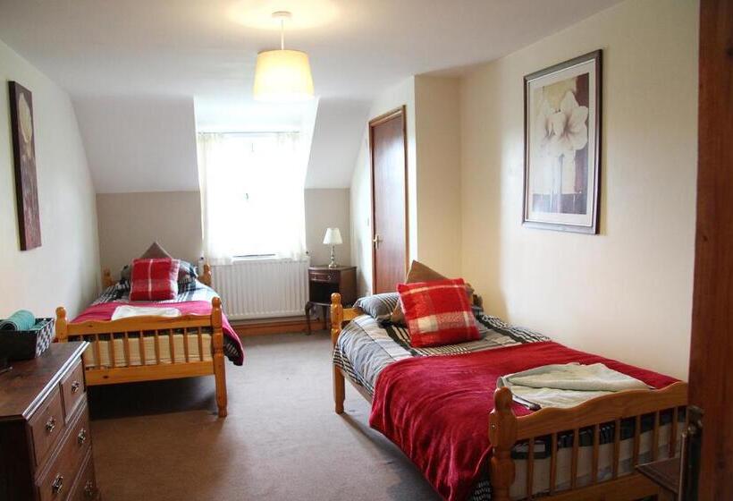 스탠다드 룸, The Crown Inn Longtown