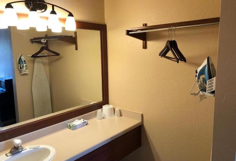 Номер Deluxe, Claridge Inn  St. George