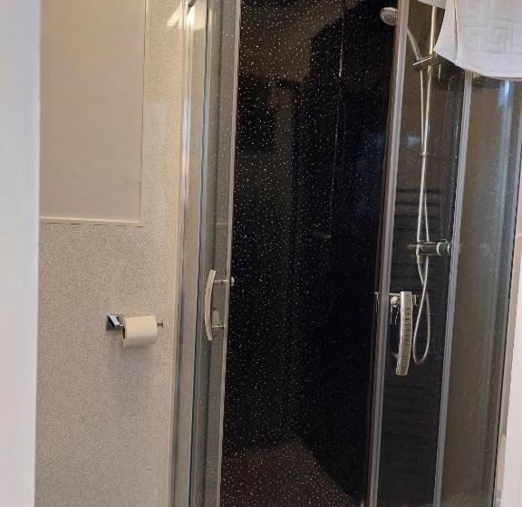 Трехместный Номер Deluxe, The Norwood
