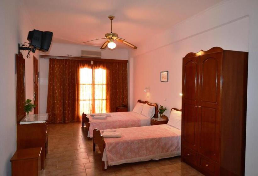 استودیوی استاندارد, Villa Georgia