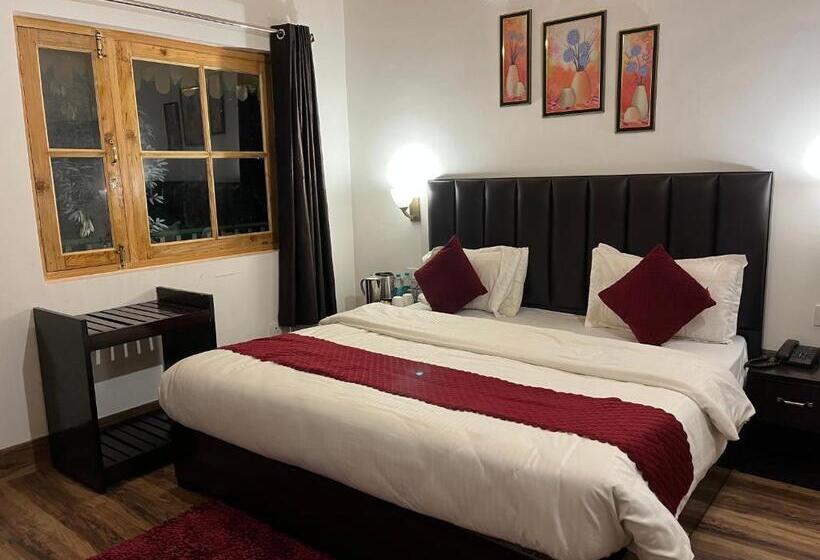 Номер Superior, Cedar Woods Resort By Heyan Hotels