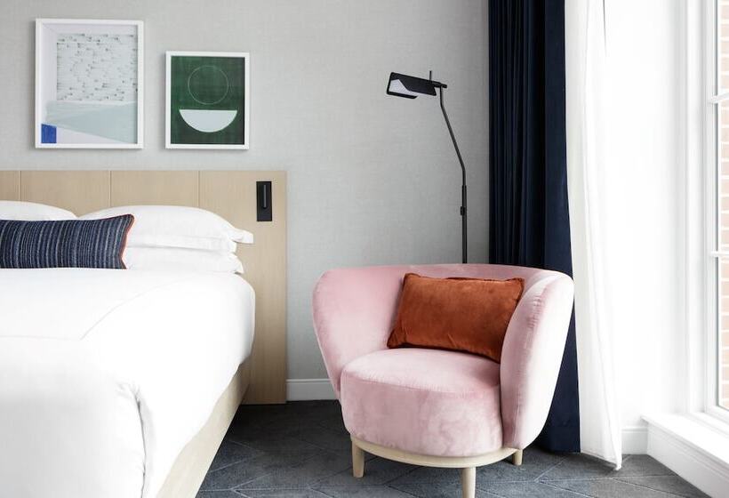프리미엄 룸, Kimpton   The Forum Hotel, An Ihg